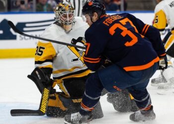 ‘Please Take Him!’ Penguins Fans Desperate to Send Jarry to Edmonton — Here’s Why